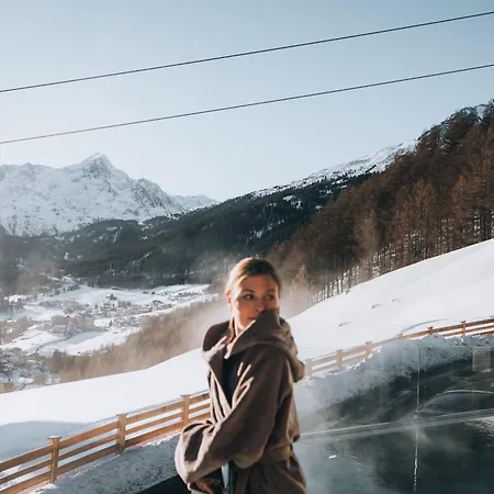 Lägenhetshotell Gruenwald 4*