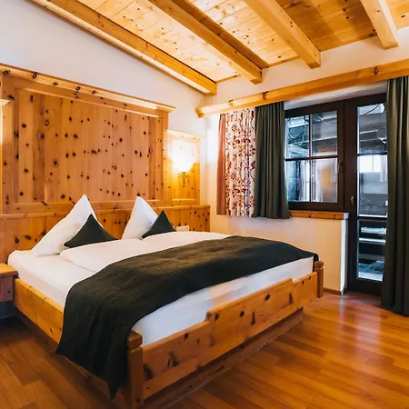 Gruenwald Apartmanhotel Sölden