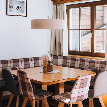 Gruenwald Apartmanhotel 3*