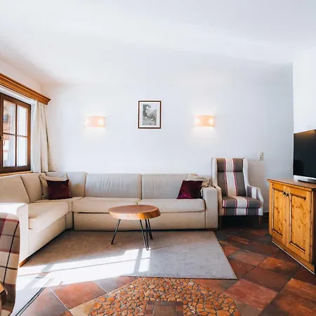 Gruenwald Apartmanhotel 3*