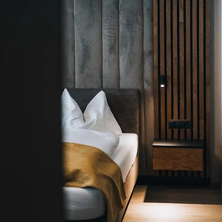Apartmanhotel Gruenwald 3*