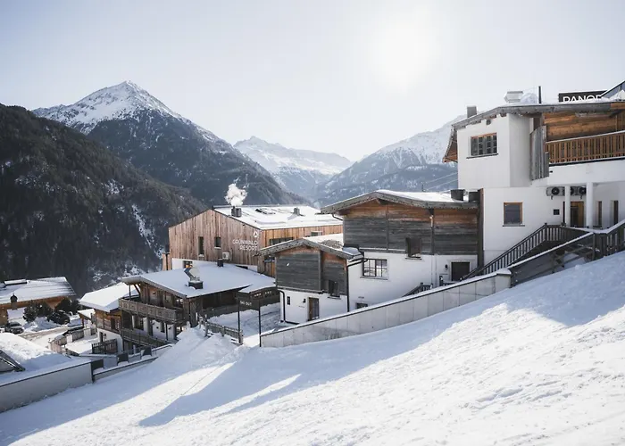 Gruenwald Und Mit Pool 4* Solden