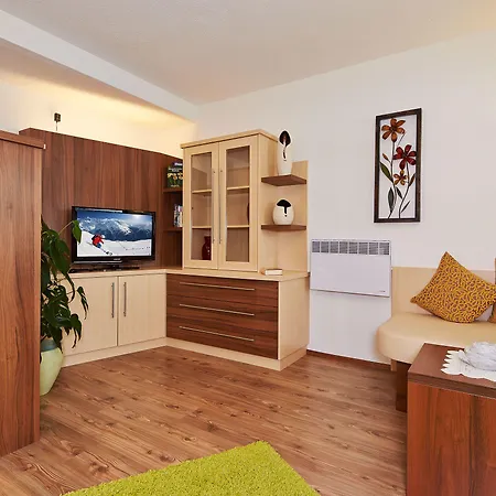 Aparthotel Gruenwald 4*