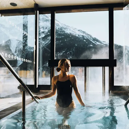 Aparthotel Gruenwald Und Mit Pool Solden