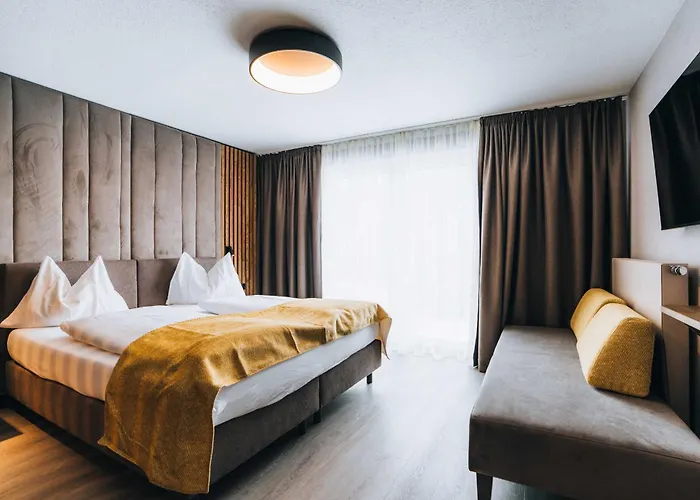 Gruenwald Aparthotel 4*