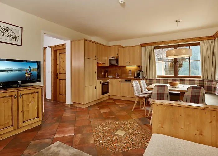 Gruenwald Und Mit Pool Solden