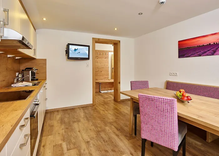 Gruenwald Und Mit Pool Solden