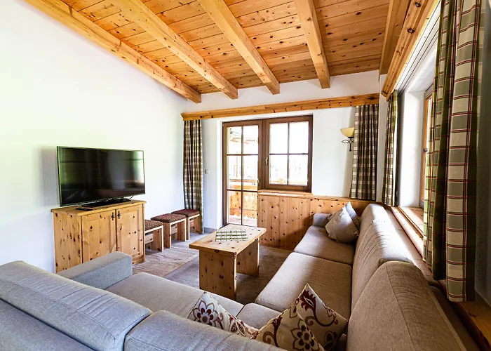 Gruenwald Und Mit Pool Solden