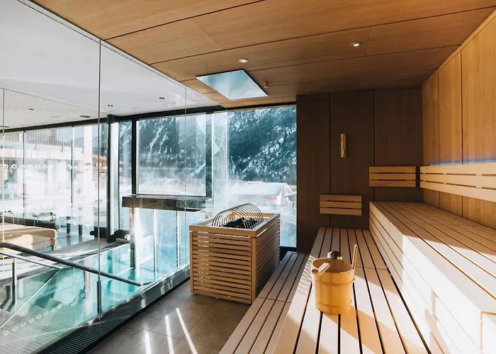 Aparthotel Gruenwald Und Mit Pool 4*